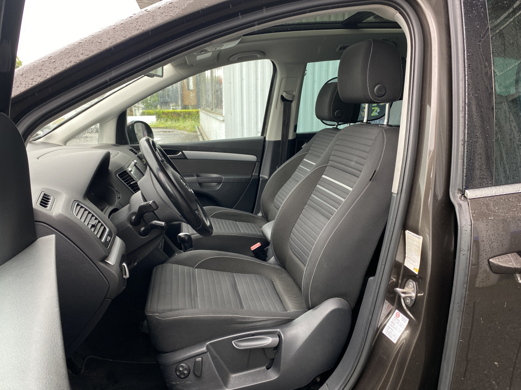 Volkswagen Sharan — 9