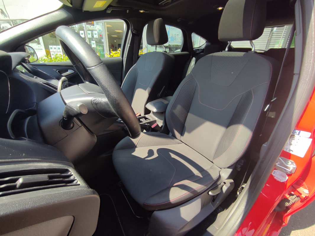Ford Focus — 11