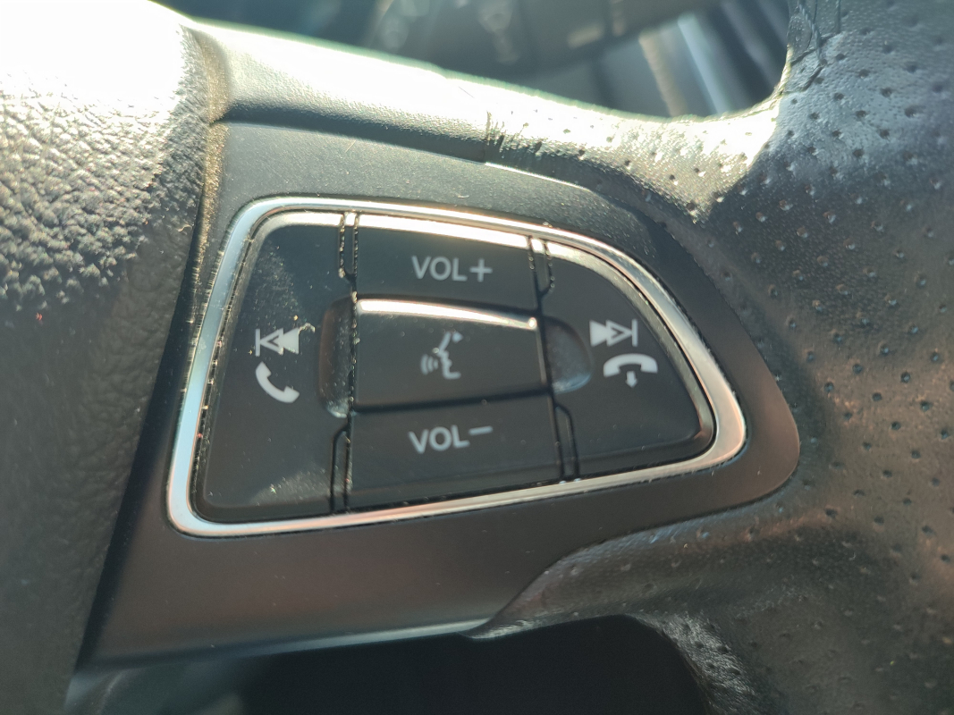 Ford Focus — 23