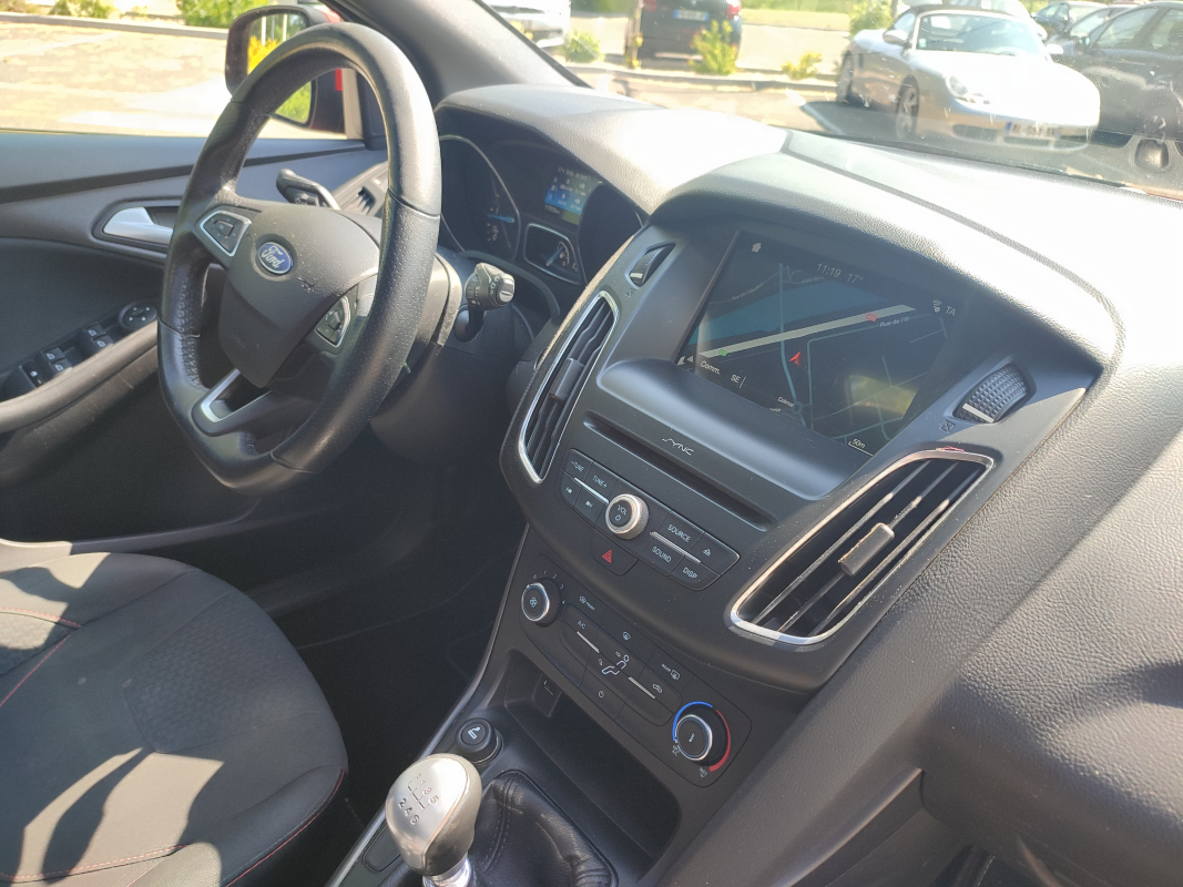 Ford Focus — 13