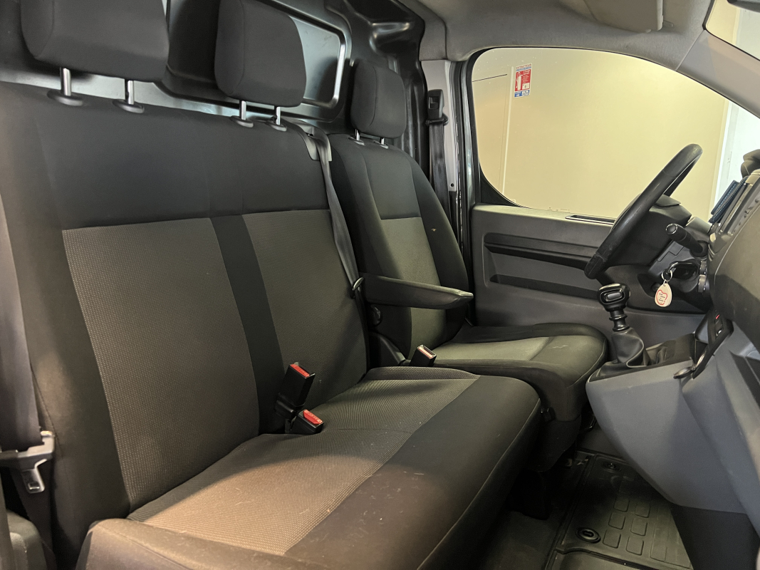 Citroen Jumpy — 17