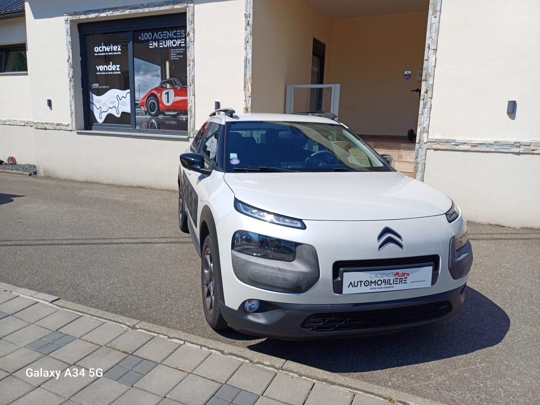 Citroen C4 Cactus — 23