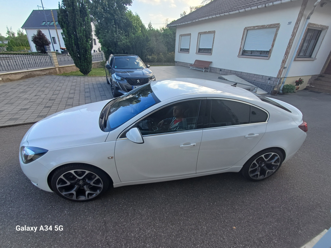 Opel Insignia — 4