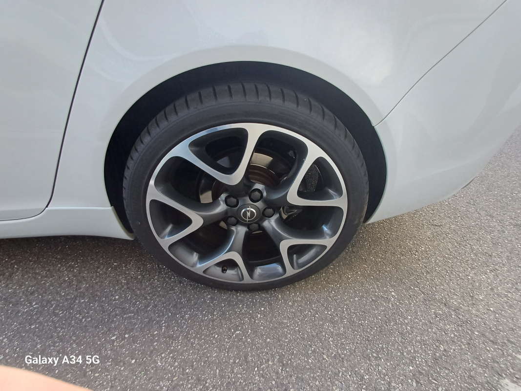 Opel Insignia — 27
