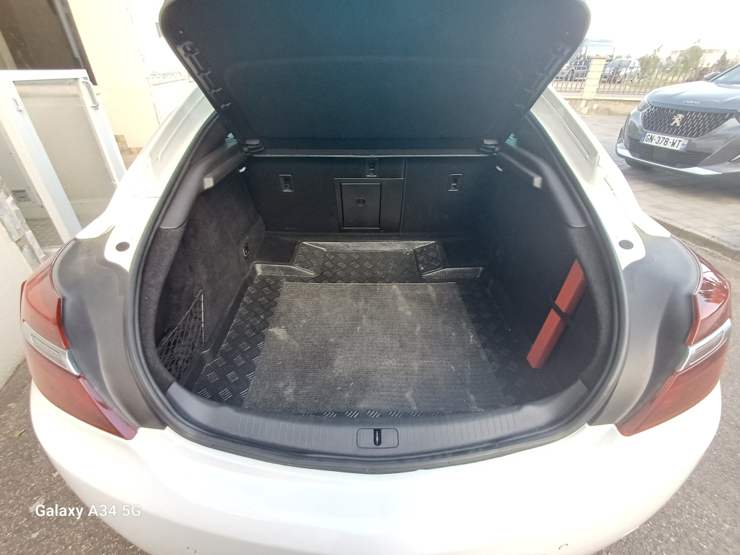 Opel Insignia — 23