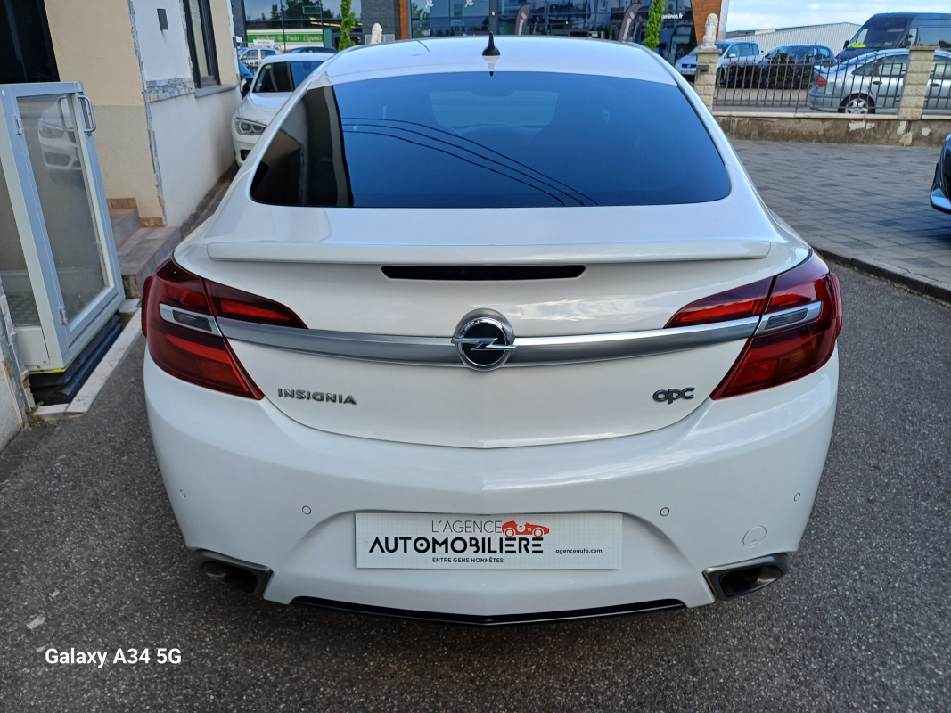 Opel Insignia — 6