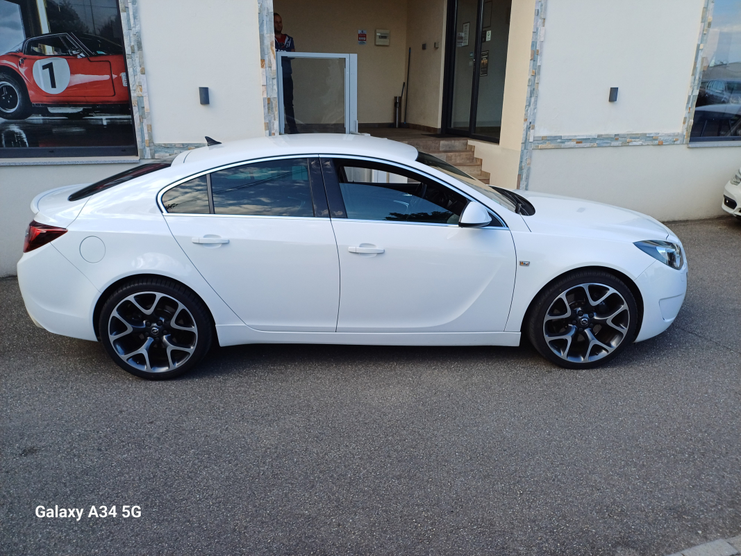 Opel Insignia — 9