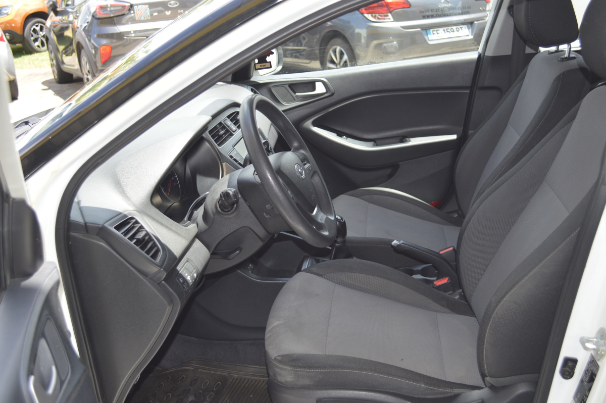 Hyundai i20 — 14