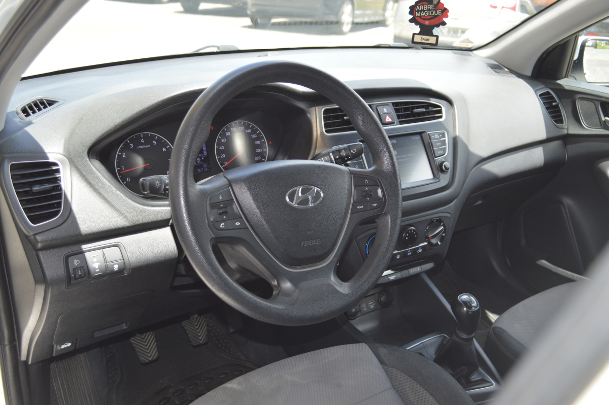Hyundai i20 — 16