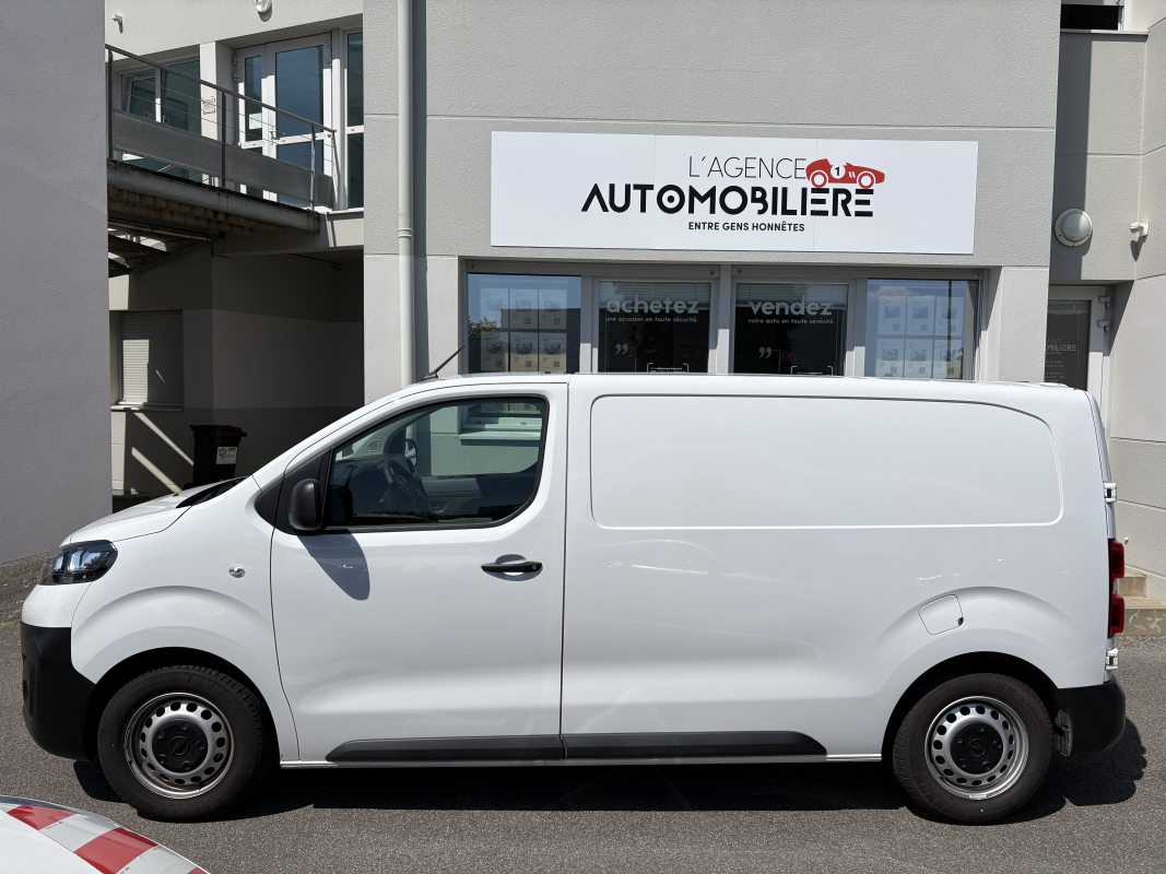 Opel Vivaro — 8
