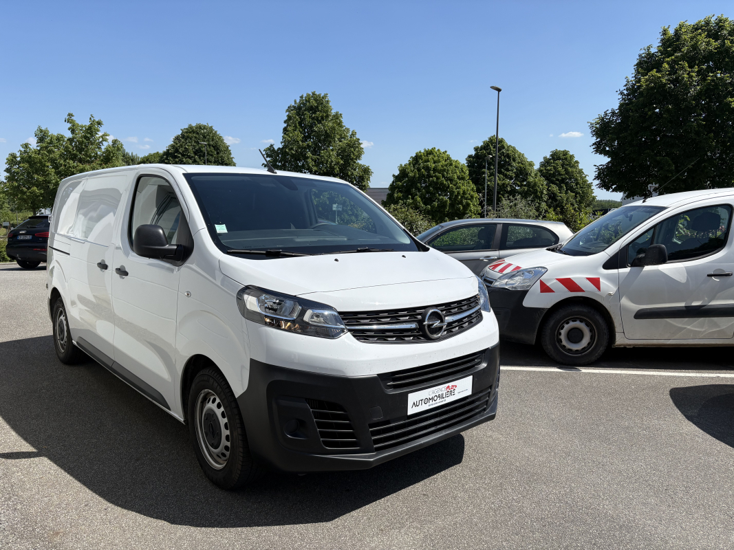 Opel Vivaro — 3