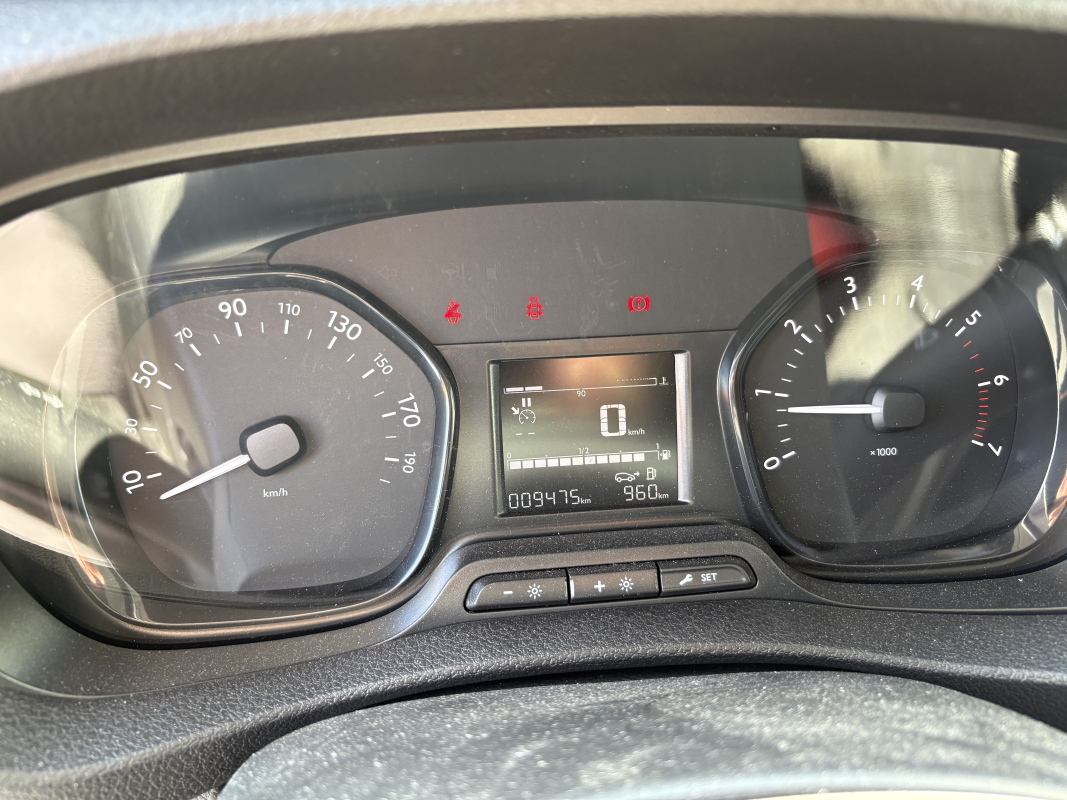 Opel Vivaro — 20