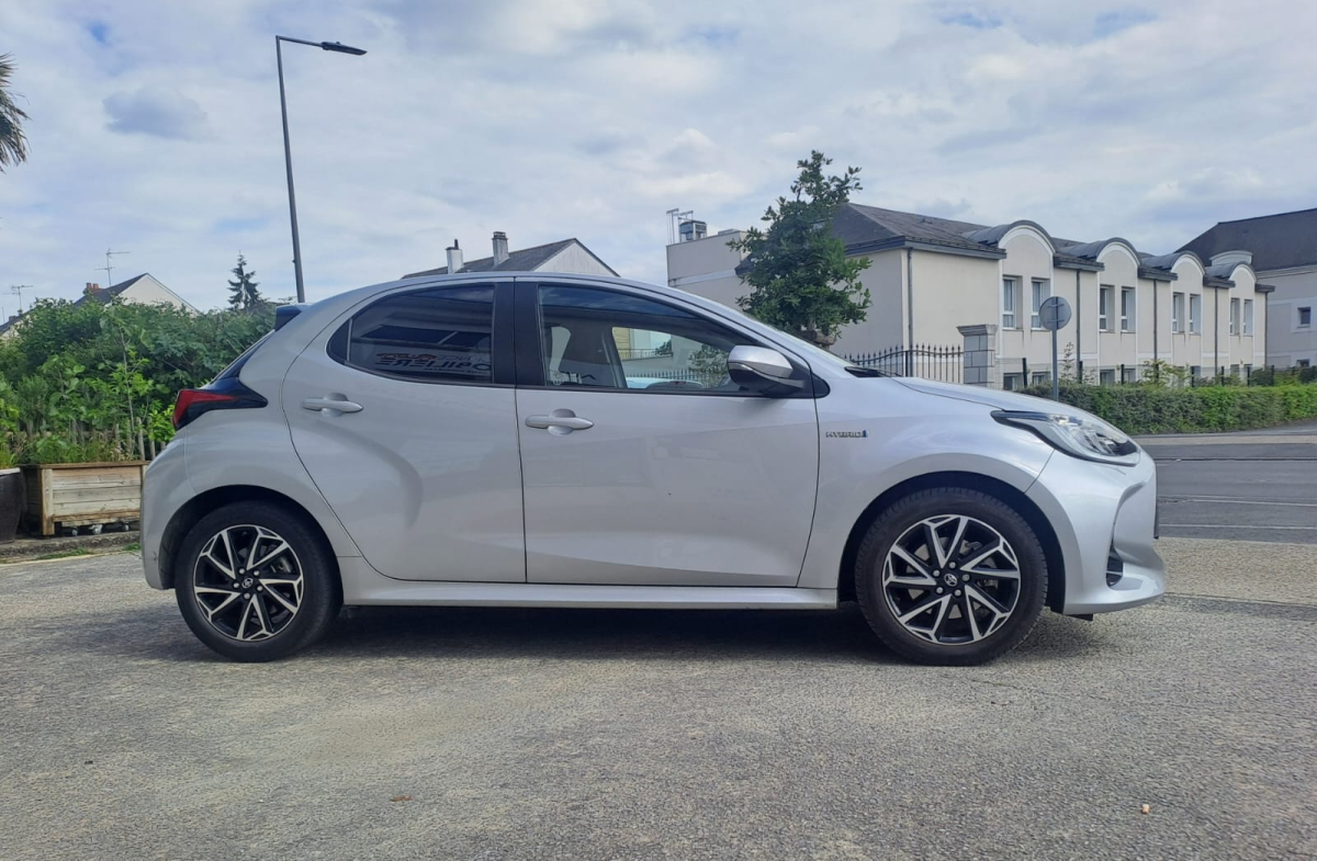Toyota Yaris — 4