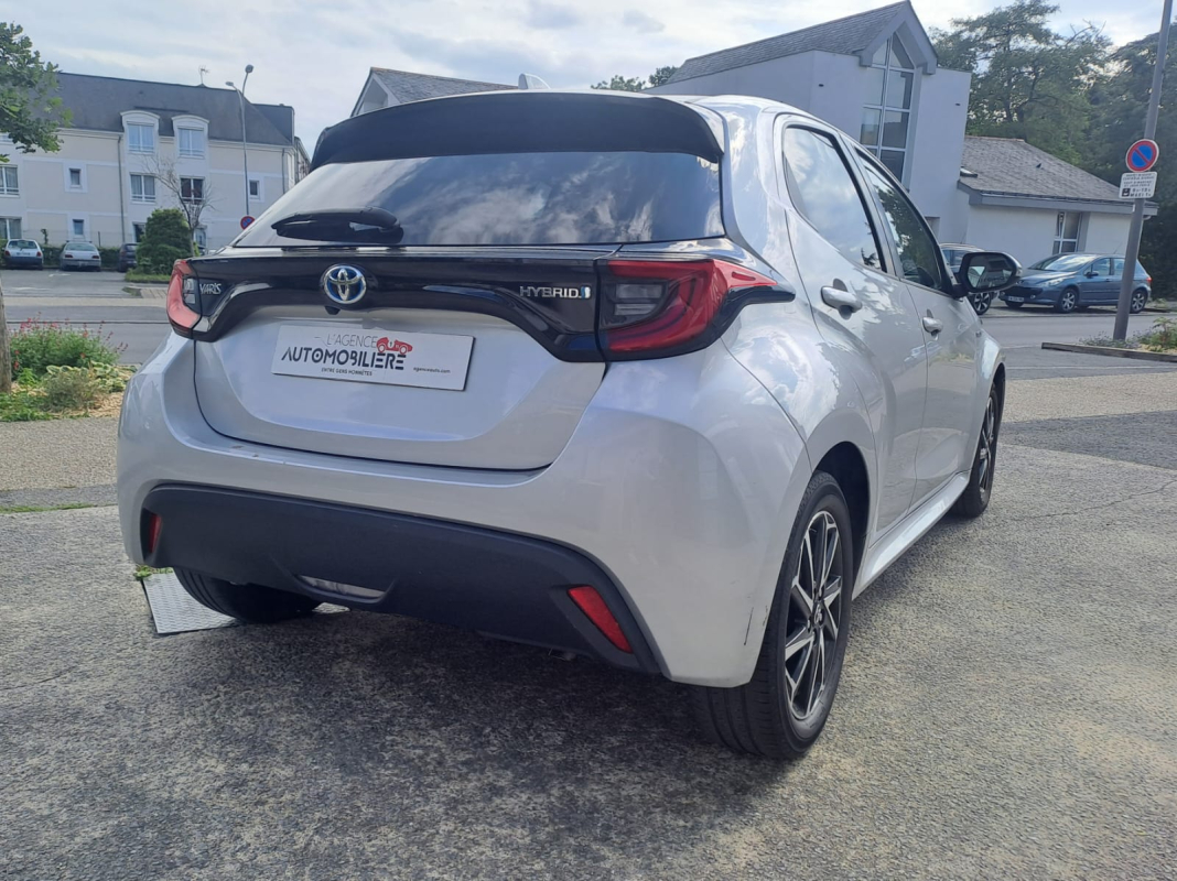 Toyota Yaris — 5