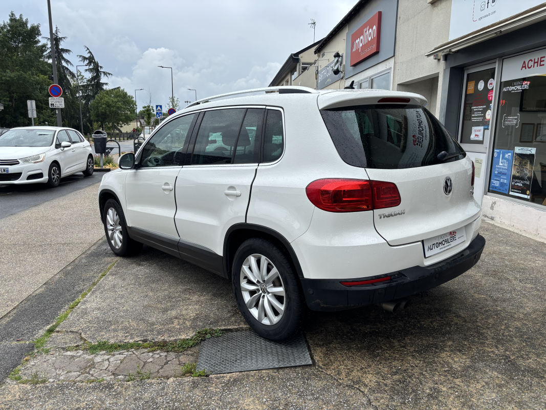 Volkswagen Tiguan — 7
