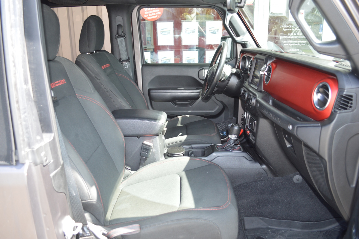Jeep Wrangler — 10