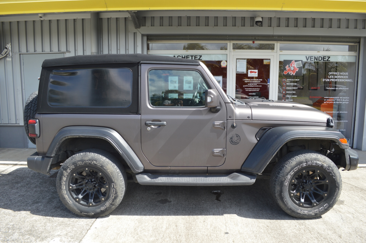 Jeep Wrangler — 8