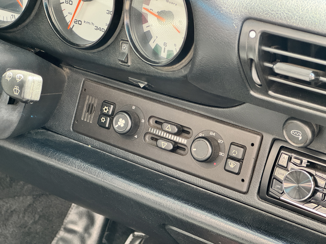 Porsche 911 — 18