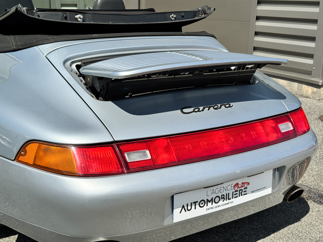 Porsche 911 — 32