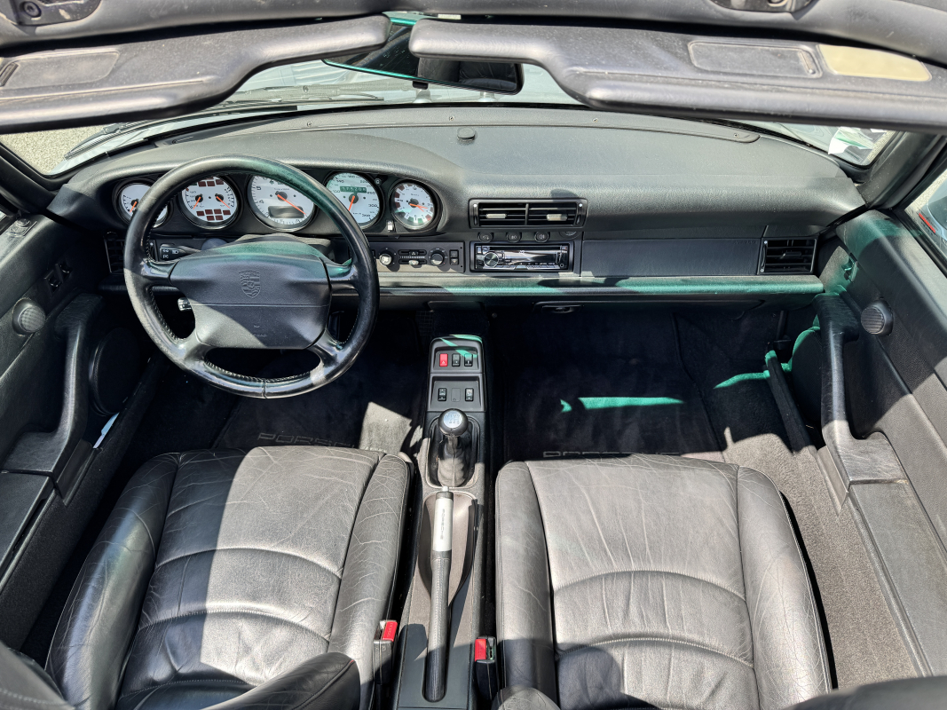 Porsche 911 — 12