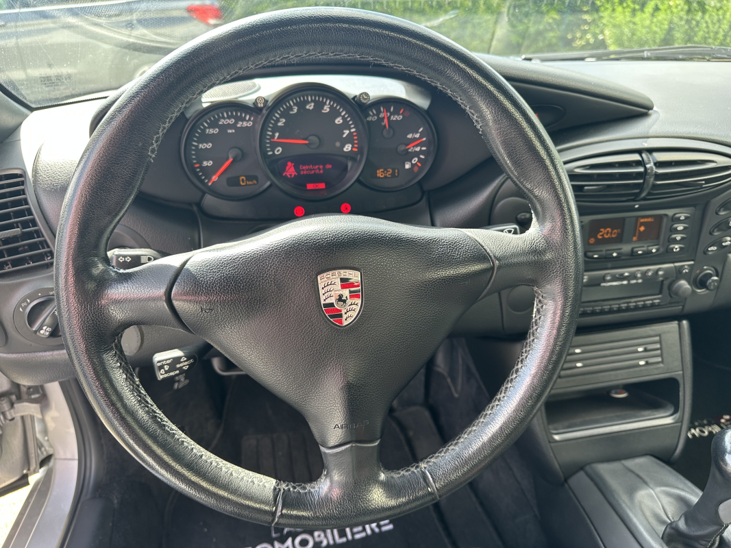 Porsche Boxster — 22
