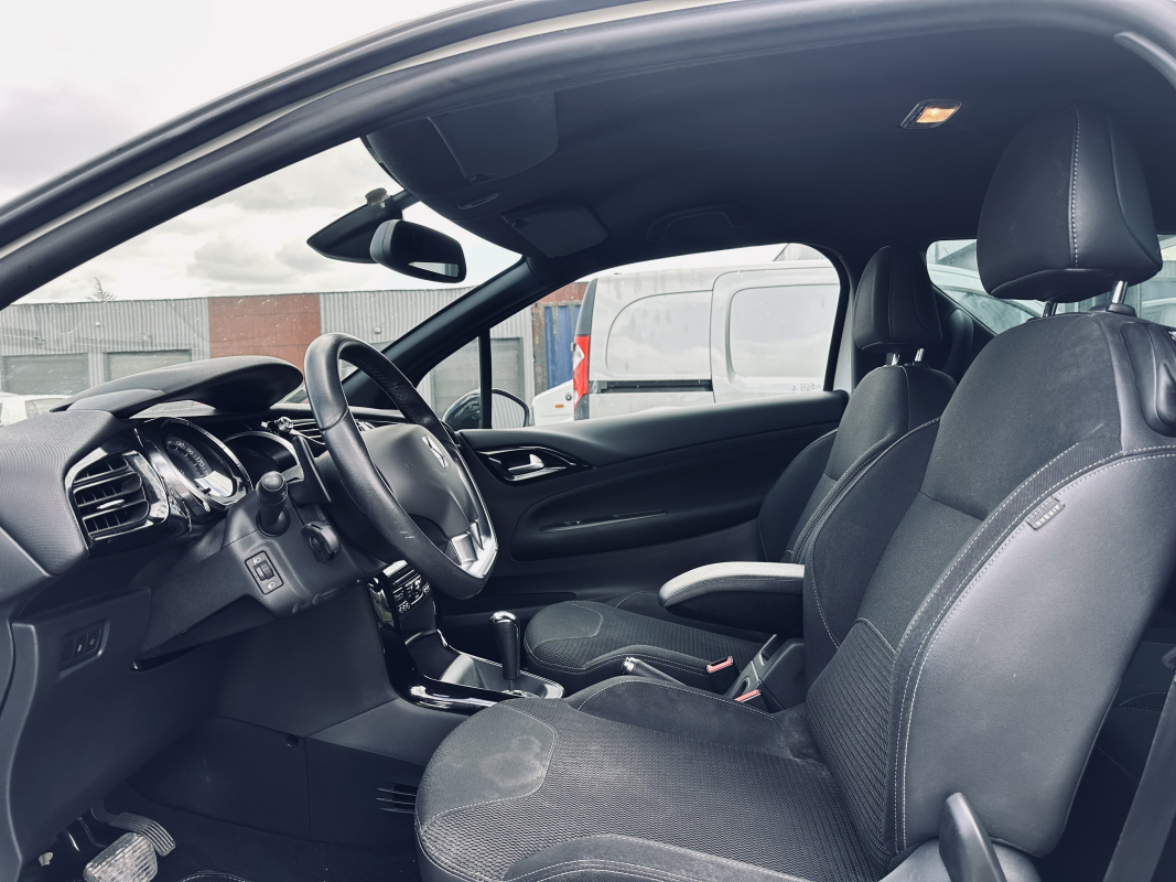 Citroen DS3 — 10