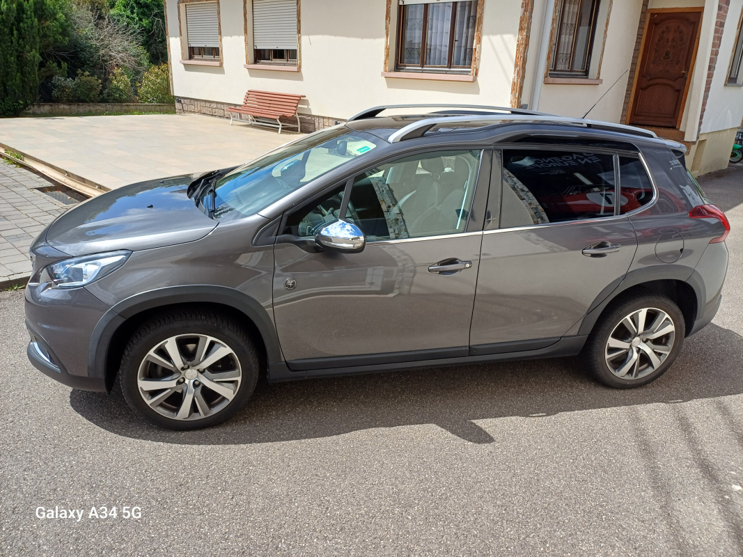 Peugeot 2008 — 5