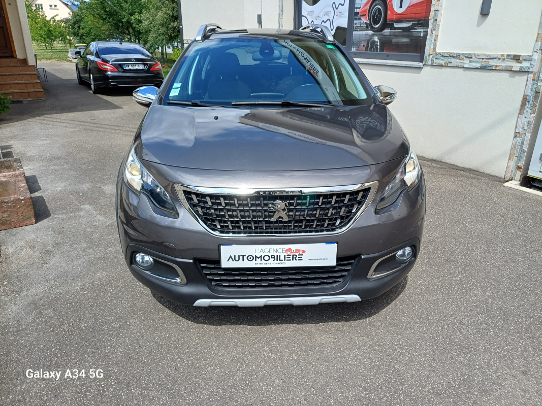 Peugeot 2008 — 3