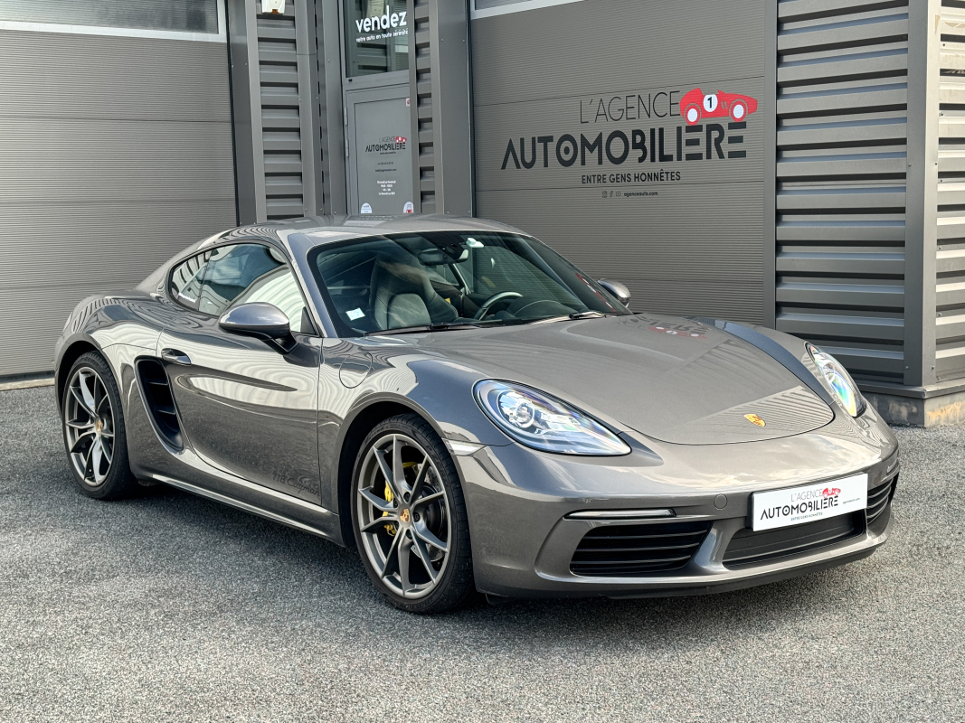 Porsche 718 — 3
