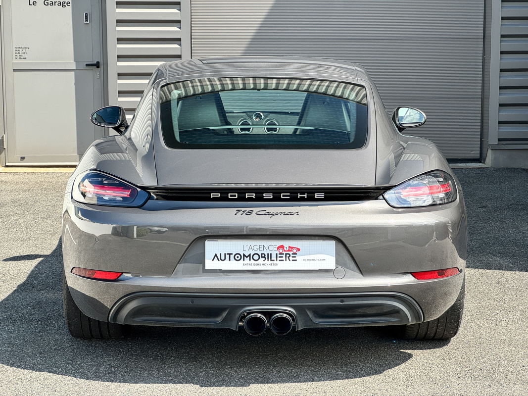 Porsche 718 — 9