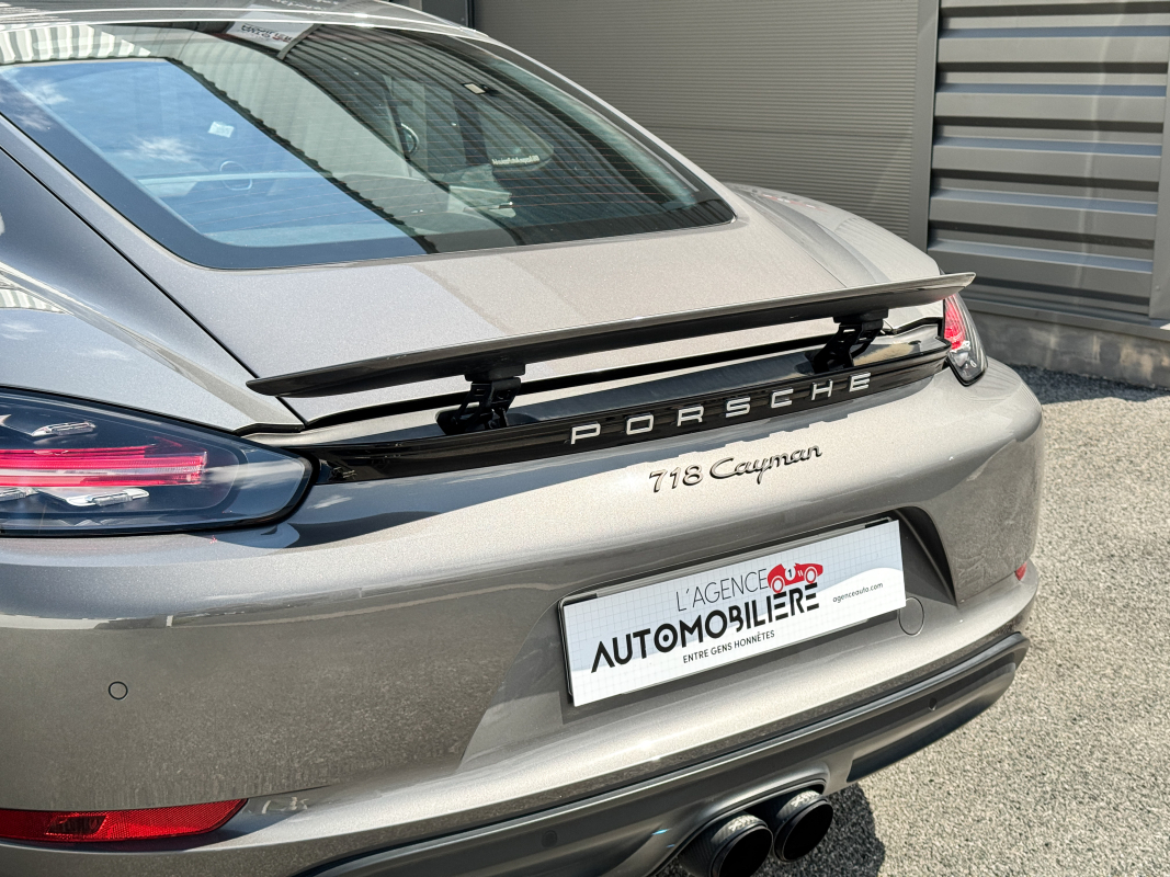 Porsche 718 — 33
