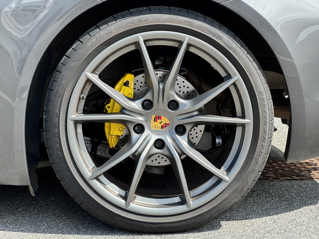 Porsche 718 — 40