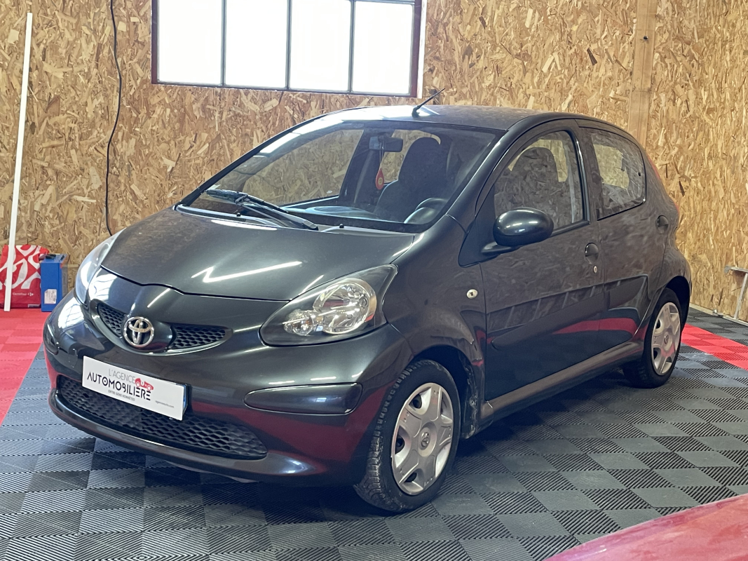 Toyota Aygo — 2
