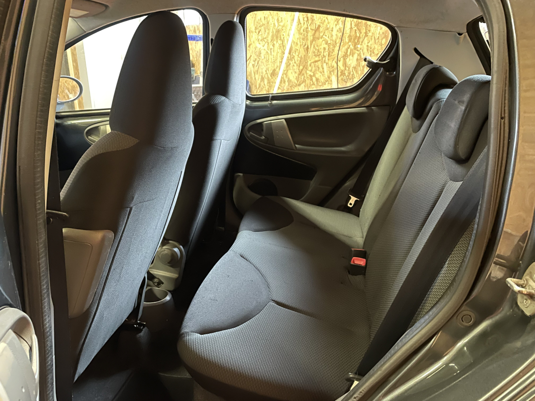 Toyota Aygo — 14