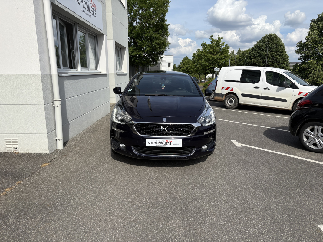 DS DS 5 — 2