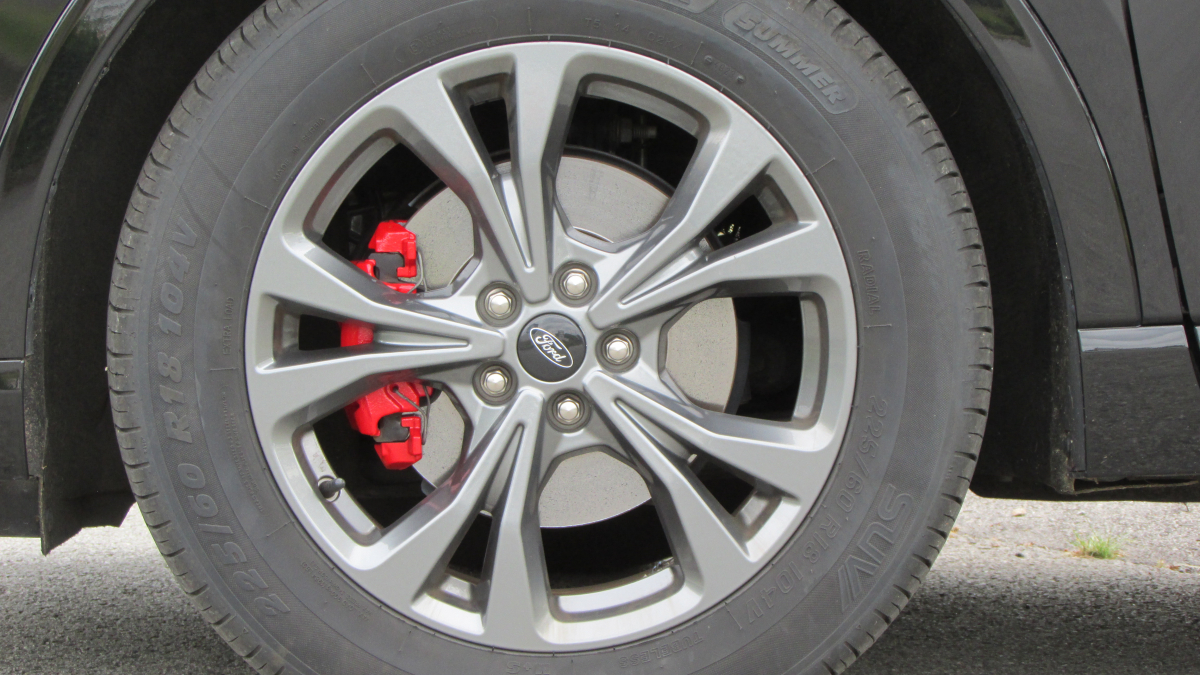 Ford Kuga — 6