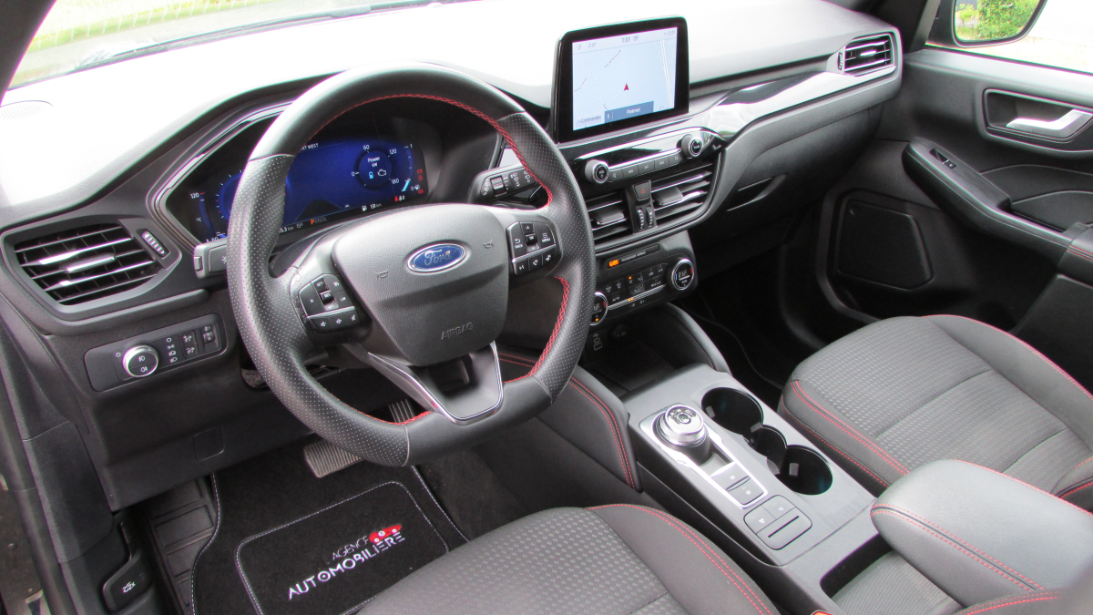 Ford Kuga — 9
