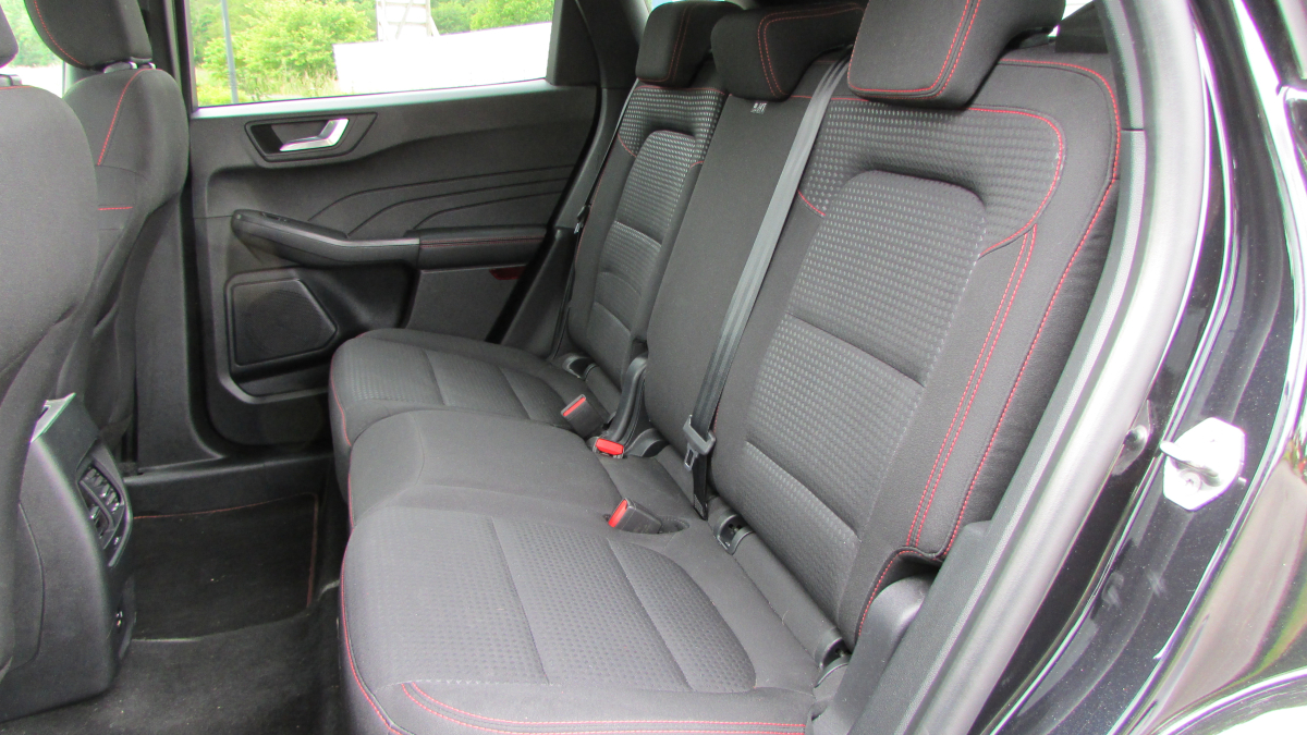 Ford Kuga — 13