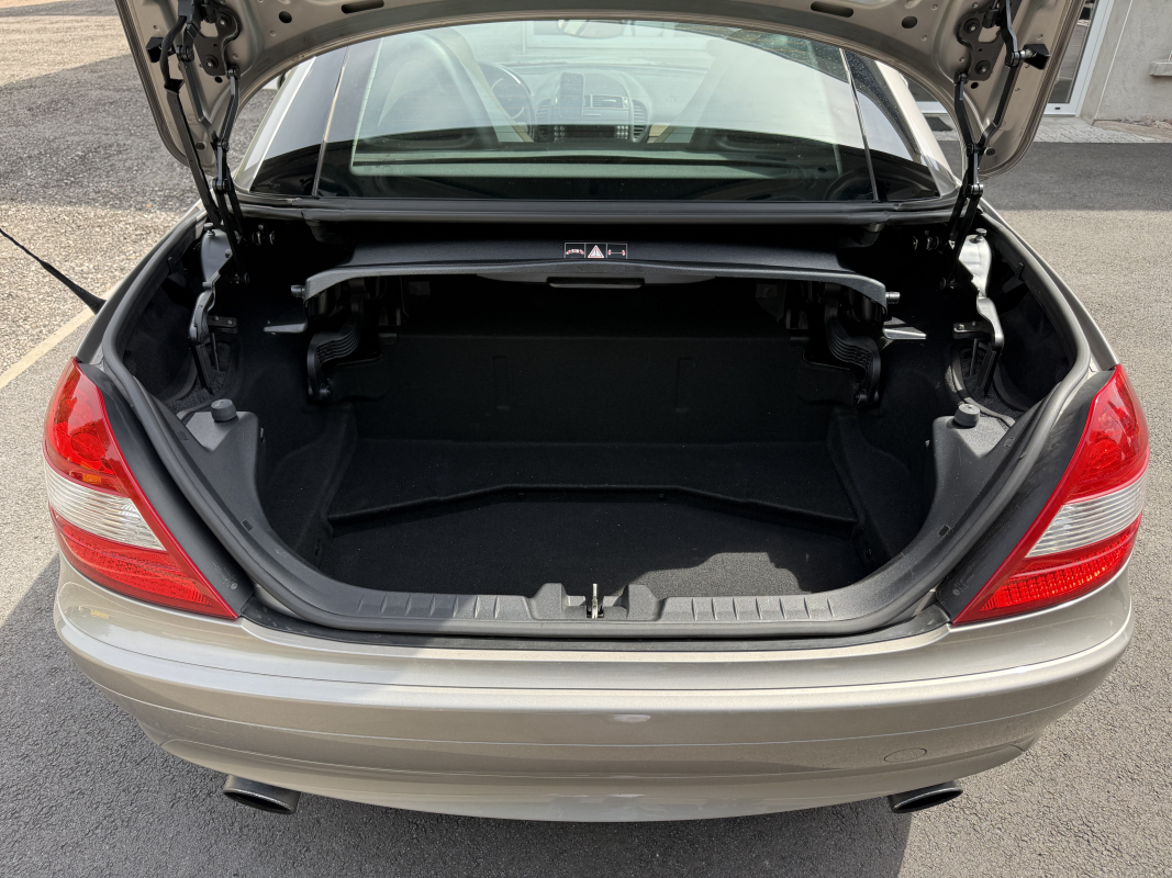 Mercedes SLK — 20