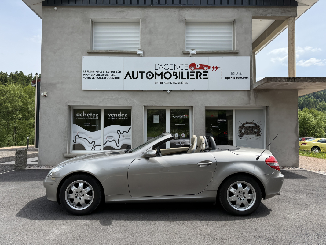 Mercedes SLK — 10