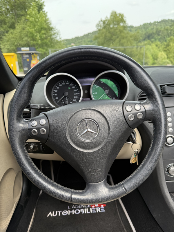 Mercedes SLK — 18