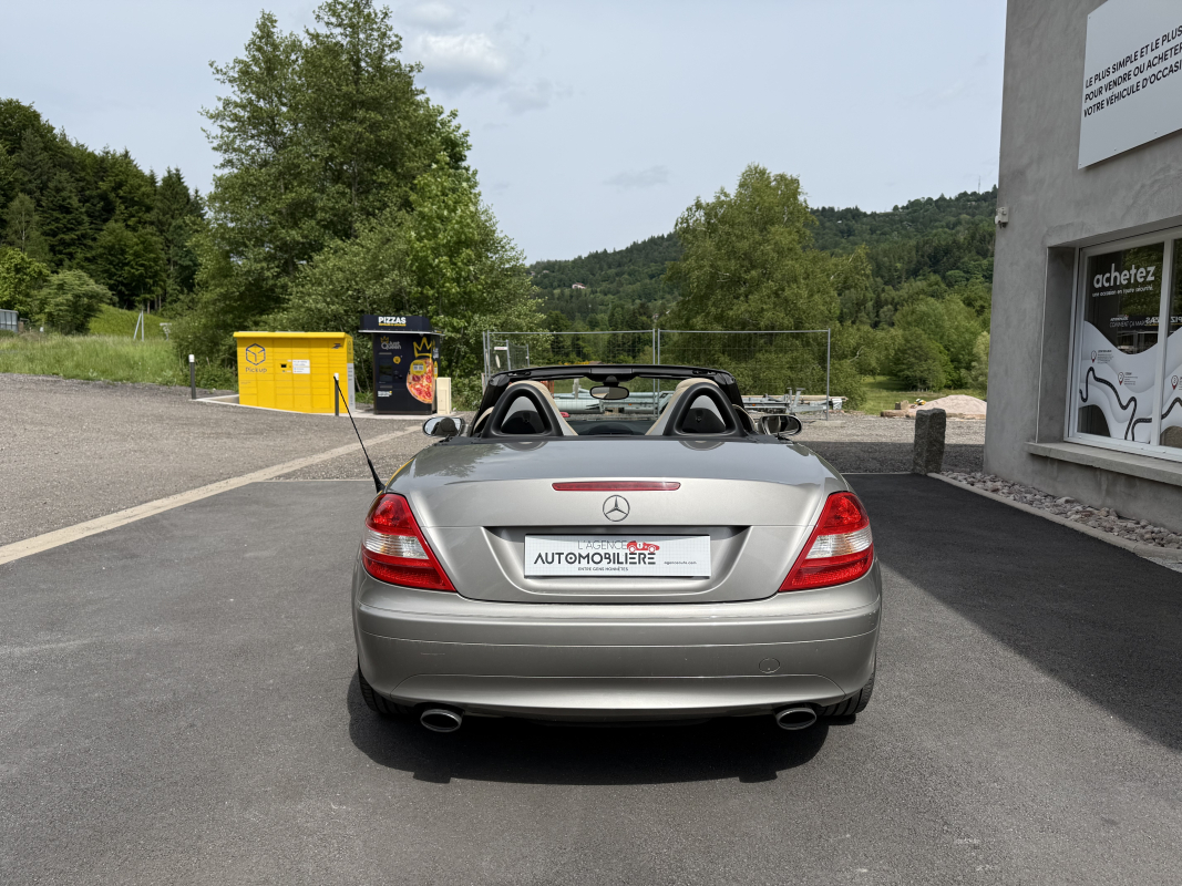 Mercedes SLK — 8