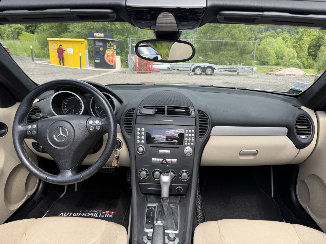 Mercedes SLK — 17
