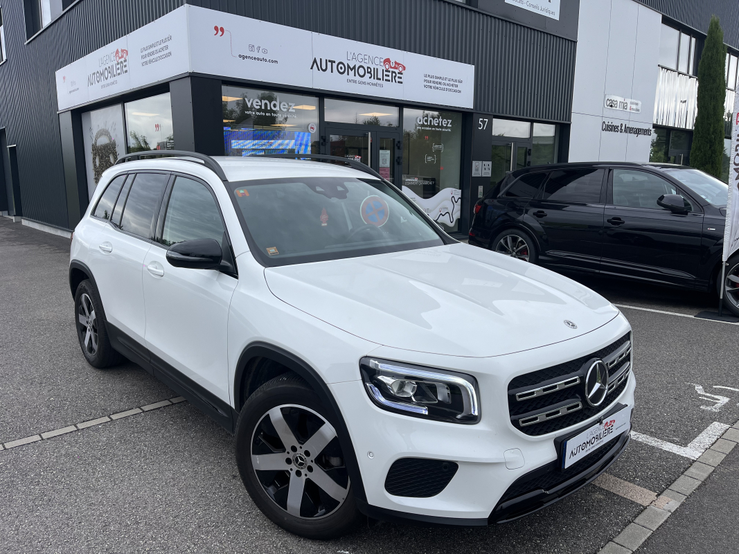 Mercedes GLB