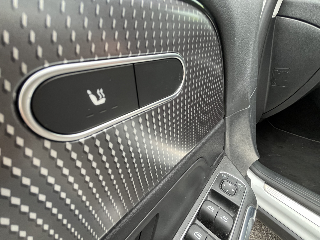 Mercedes GLB — 19