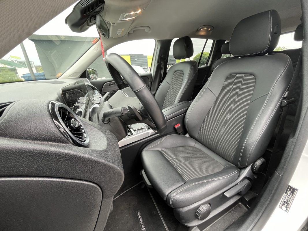 Mercedes GLB — 15