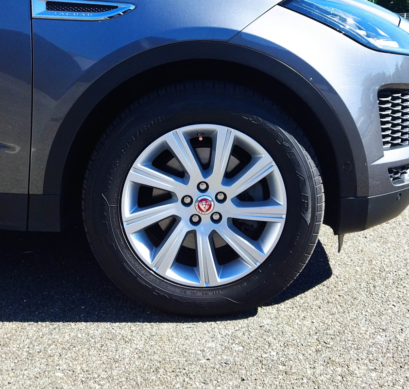 Jaguar E-Pace — 20