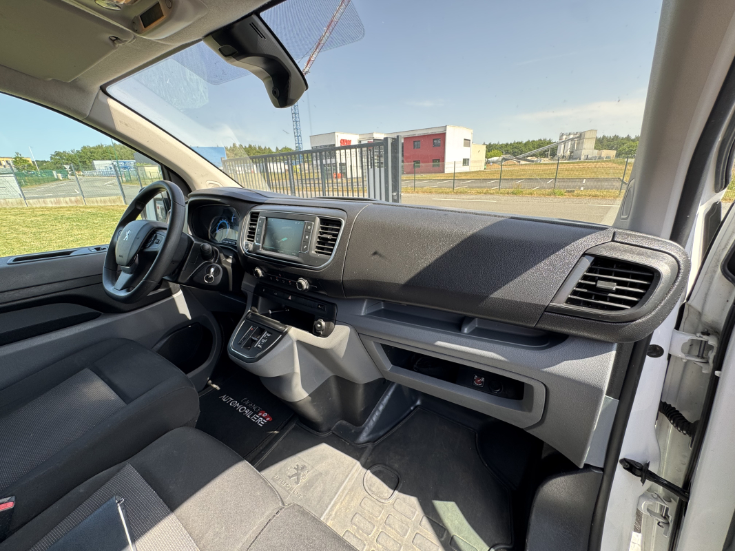 Peugeot Expert — 13