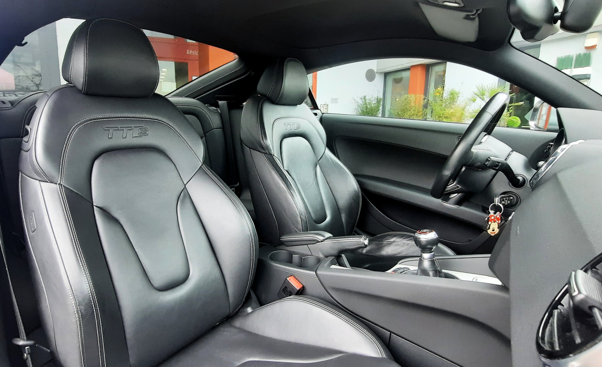 Audi TTS — 12