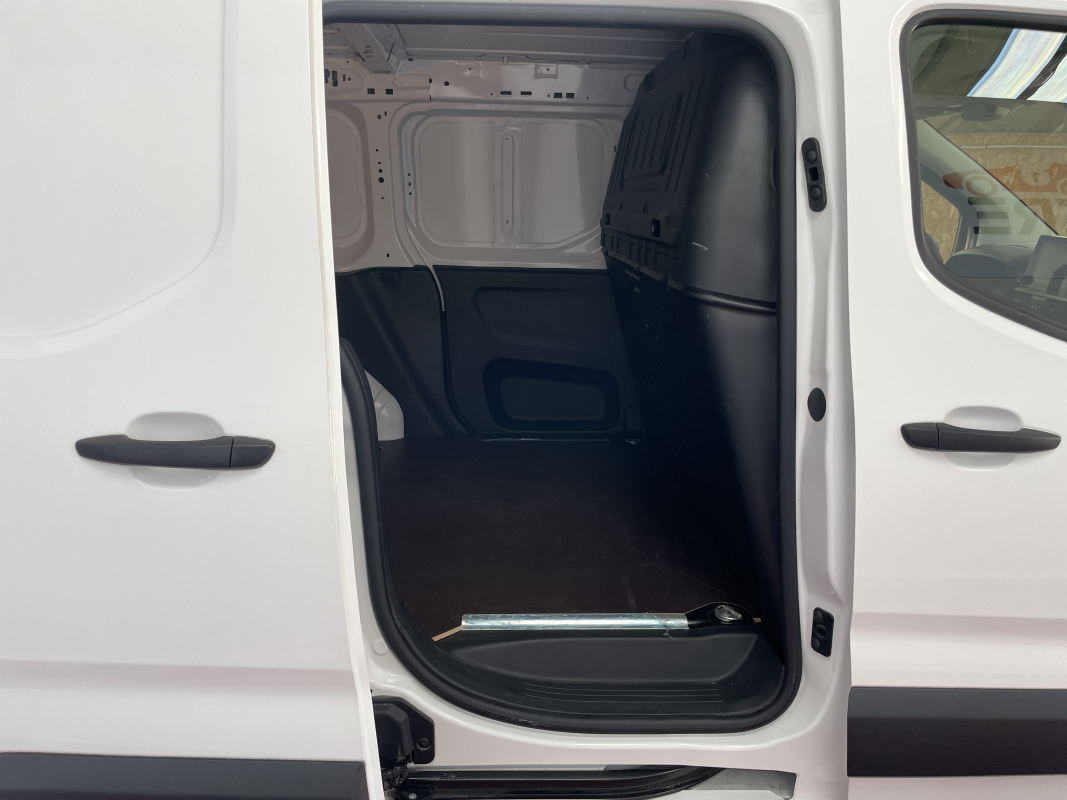 Opel Combo Cargo — 17